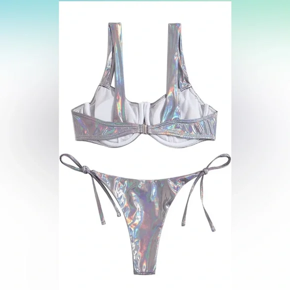 Silver metallic bikini - Picture 2 of 8